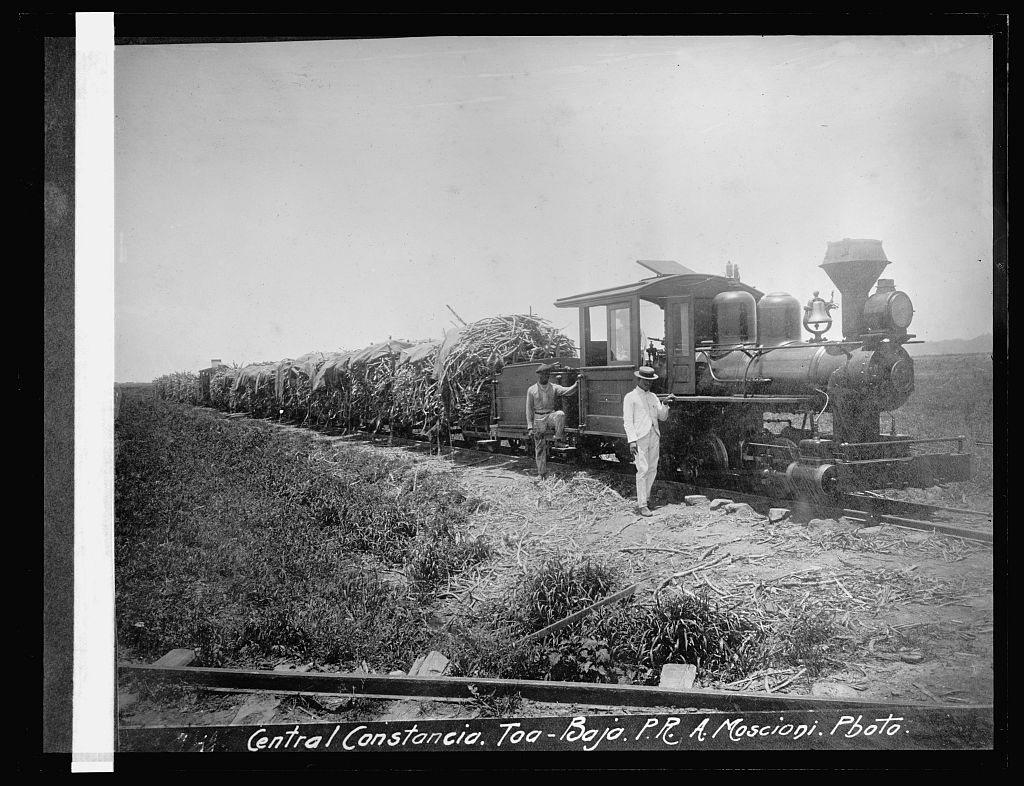 Historic photo of a sugarcane train at Central Constancia in Toa Baja, Puerto Rico